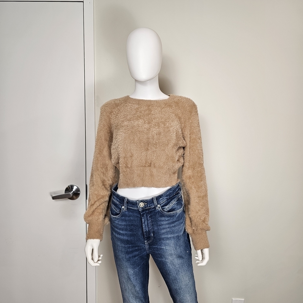 Sunday Best Aritzia Light Brown Faux Fur Cropped Long Sleeve Sz S
